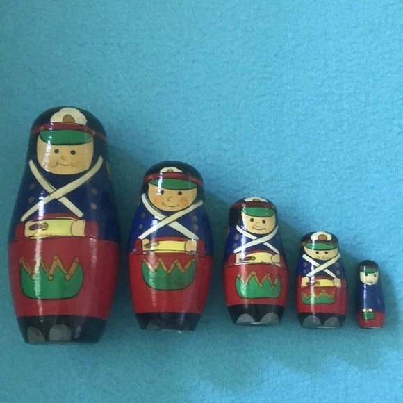 Russian nesting dolls Soldiers wooden vintage decoration - Picture 1 of 6